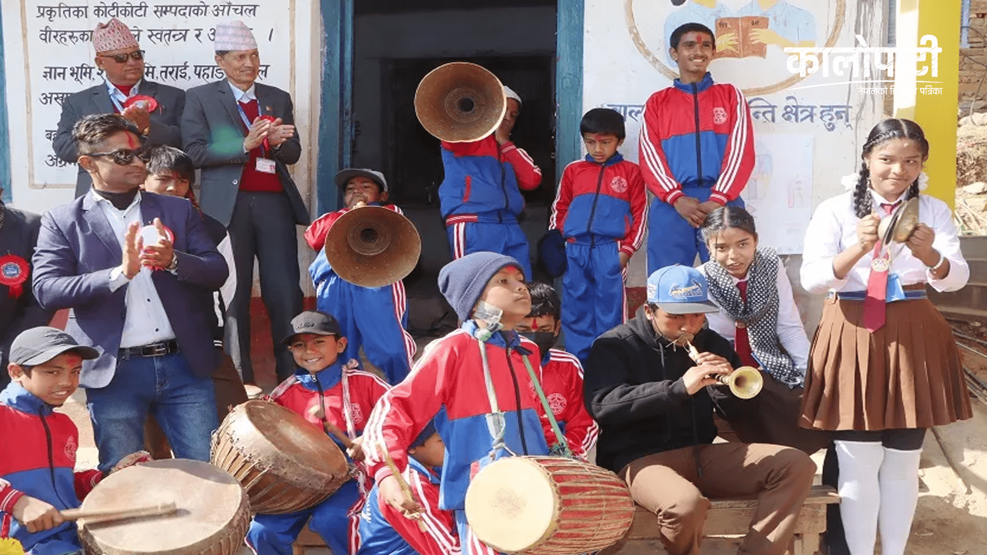 विद्यालयमा अध्यनरत विद्यार्थी पञ्चेबाजा संरक्षणमा जुट्दै